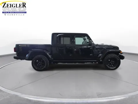 More photos of 2022 Jeep Gladiator Willys at Zeigler Chrysler Dodge Jeep Ram of Grandville, MI