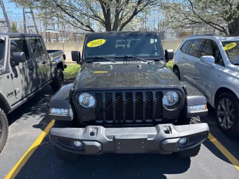 More photos of 2022 Jeep Gladiator Willys at Zeigler Chrysler Dodge Jeep Ram of Grandville, MI