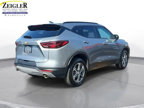 More photos of 2023 Chevrolet Blazer LT at Zeigler Chrysler Dodge Jeep Ram of Grandville, MI