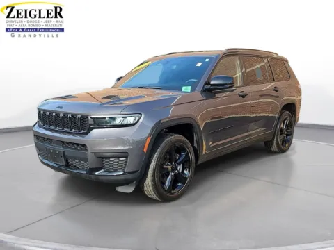 Gray 2023 Jeep Grand Cherokee L Altitude for sale in Grandville, MI