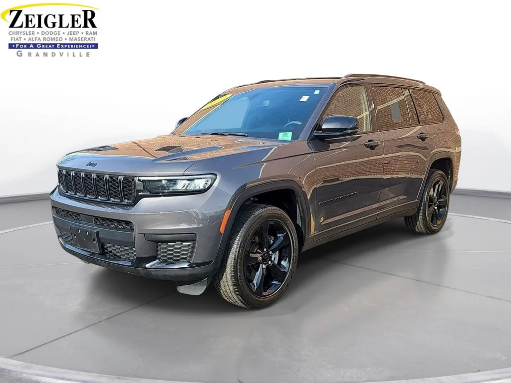 2023 Jeep Grand Cherokee L Altitude for sale in Grandville, MI