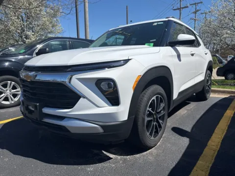 Photos of 2025 Chevrolet TrailBlazer LT for sale in Grandville, MI at Zeigler Chrysler Dodge Jeep Ram of Grandville