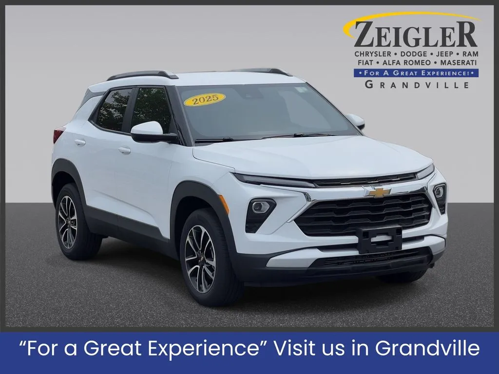 White 2025 Chevrolet TrailBlazer LT for sale in Grandville, MI