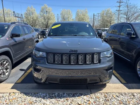 Another view of 2018 Jeep Grand Cherokee Altitude for sale in Grandville, MI at Zeigler Chrysler Dodge Jeep Ram of Grandville