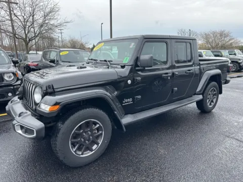 Another view of 2023 Jeep Gladiator Overland for sale in Grandville, MI at Zeigler Chrysler Dodge Jeep Ram of Grandville