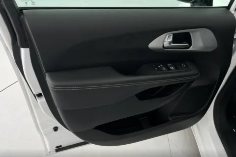 More photos of 2023 Chrysler Pacifica Touring L at Zeigler Chrysler Dodge Jeep Ram of Grandville, MI