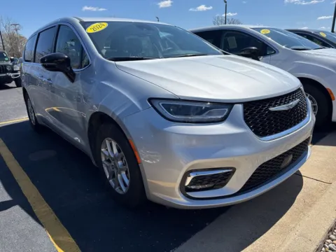 More photos of 2024 Chrysler Pacifica Touring L at Zeigler Chrysler Dodge Jeep Ram of Grandville, MI