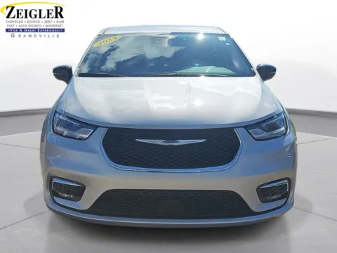 Photos of 2024 Chrysler Pacifica Touring L for sale in Grandville, MI at Zeigler Chrysler Dodge Jeep Ram of Grandville
