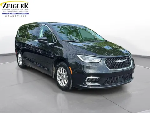Another view of 2023 Chrysler Pacifica Touring L for sale in Grandville, MI at Zeigler Chrysler Dodge Jeep Ram of Grandville