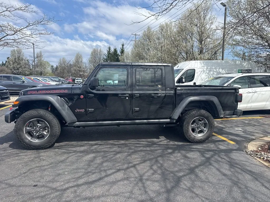 Black 2020 Jeep Gladiator Rubicon for sale in Grandville, MI