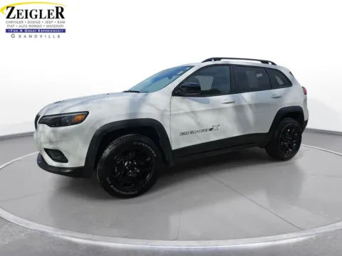 White 2022 Jeep Cherokee X for sale in Grandville, MI