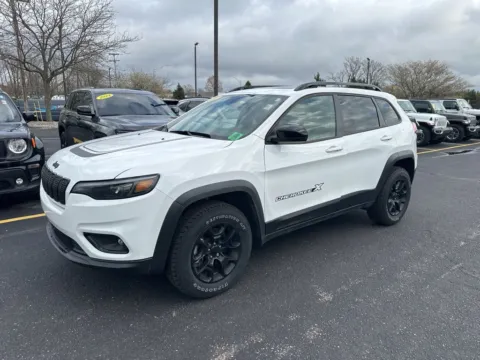 Another view of 2022 Jeep Cherokee X for sale in Grandville, MI at Zeigler Chrysler Dodge Jeep Ram of Grandville
