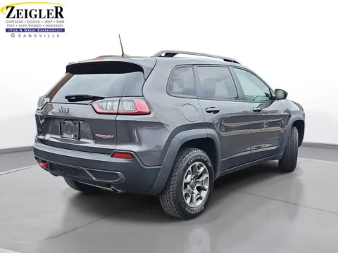 More photos of 2022 Jeep Cherokee Trailhawk at Zeigler Chrysler Dodge Jeep Ram of Grandville, MI