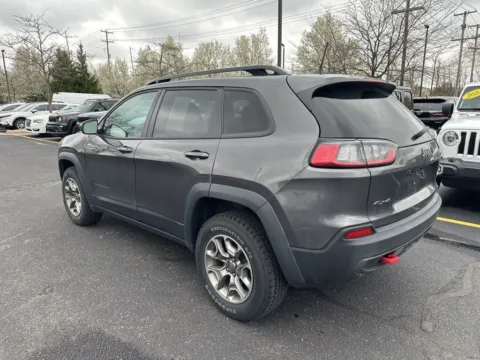 More photos of 2022 Jeep Cherokee Trailhawk at Zeigler Chrysler Dodge Jeep Ram of Grandville, MI