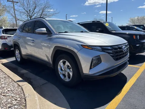 More photos of 2023 Hyundai Tucson SEL at Zeigler Chrysler Dodge Jeep Ram of Grandville, MI