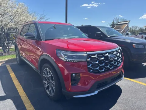 More photos of 2025 Ford Explorer Platinum at Zeigler Chrysler Dodge Jeep Ram of Grandville, MI