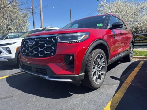 Photos of 2025 Ford Explorer Platinum for sale in Grandville, MI at Zeigler Chrysler Dodge Jeep Ram of Grandville