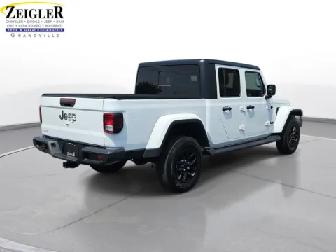 More photos of 2023 Jeep Gladiator Sport S at Zeigler Chrysler Dodge Jeep Ram of Grandville, MI