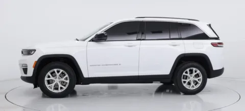 Another view of 2023 Jeep Grand Cherokee Limited for sale in Grandville, MI at Zeigler Chrysler Dodge Jeep Ram of Grandville