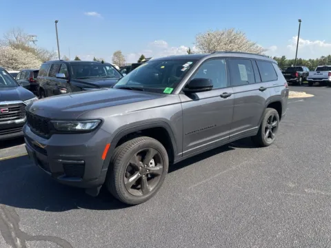 Another view of 2023 Jeep Grand Cherokee L Limited for sale in Grandville, MI at Zeigler Chrysler Dodge Jeep Ram of Grandville
