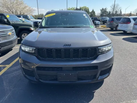 Photos of 2023 Jeep Grand Cherokee L Limited for sale in Grandville, MI at Zeigler Chrysler Dodge Jeep Ram of Grandville