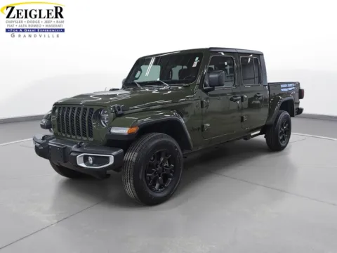 Green 2022 Jeep Gladiator Sport for sale in Grandville, MI