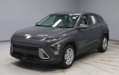 More photos of 2024 Hyundai Kona SE at Zeigler Chrysler Dodge Jeep Ram of Grandville, MI