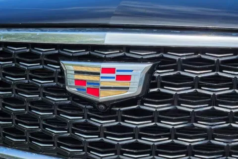 More photos of 2025 Cadillac XT4 Premium Luxury at Zeigler Chrysler Dodge Jeep Ram of Grandville, MI