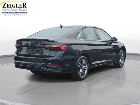 More photos of 2024 Volkswagen Jetta 1.5T SE at Zeigler Chrysler Dodge Jeep Ram of Grandville, MI