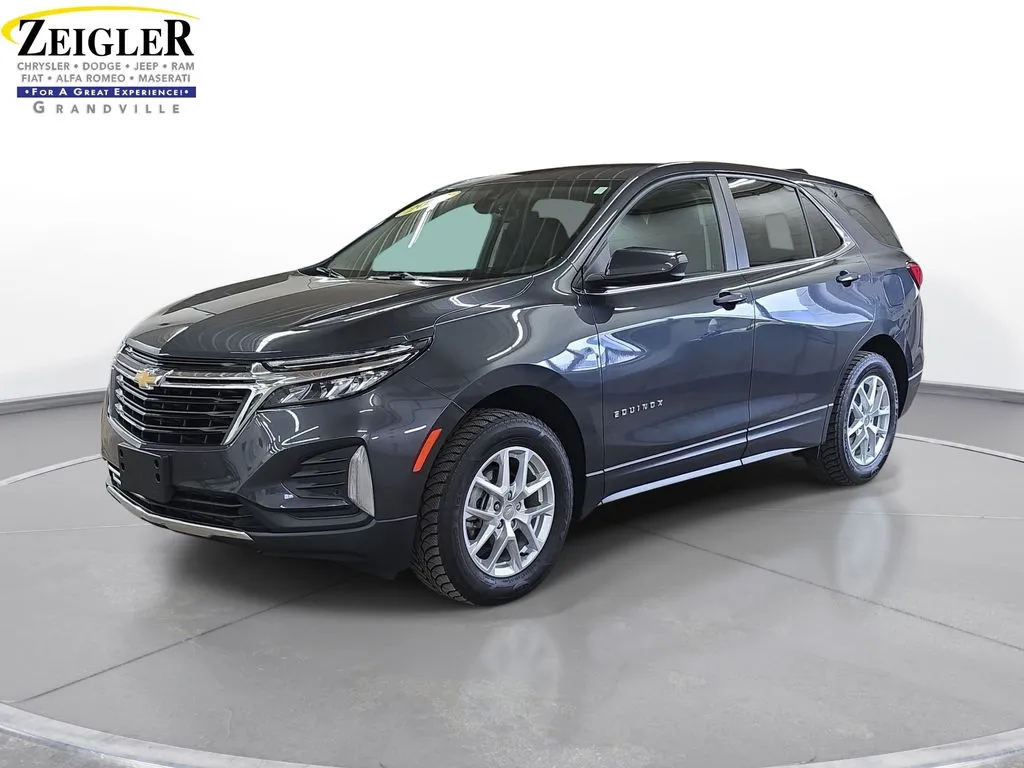 Gray 2023 Chevrolet Equinox LT for sale in Grandville, MI