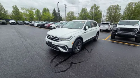 Photos of 2023 Volkswagen Tiguan 2.0T SE for sale in Grandville, MI at Zeigler Chrysler Dodge Jeep Ram of Grandville