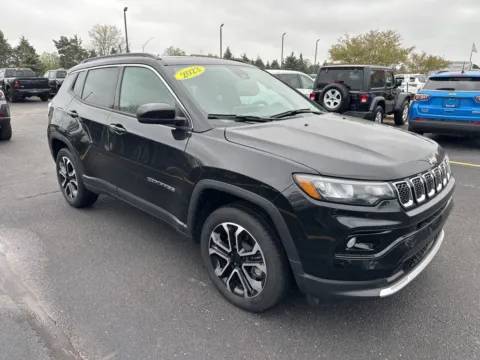 Black 2023 Jeep Compass Limited for sale in Grandville, MI