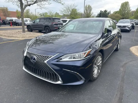 Blue 2021 Lexus ES 300h Luxury for sale in Grandville, MI