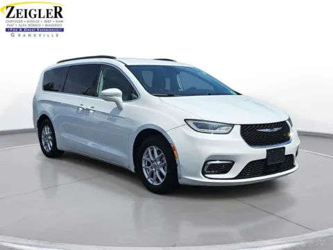 Another view of 2022 Chrysler Pacifica Touring L for sale in Grandville, MI at Zeigler Chrysler Dodge Jeep Ram of Grandville