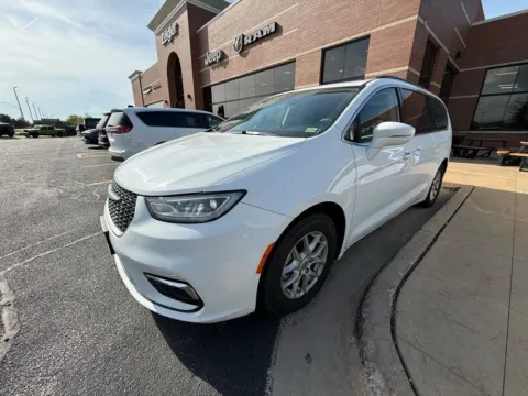 Photos of 2022 Chrysler Pacifica Touring L for sale in Grandville, MI at Zeigler Chrysler Dodge Jeep Ram of Grandville