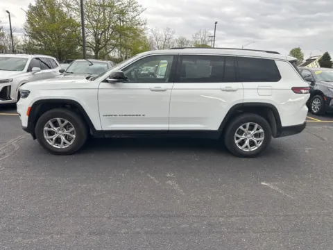 More photos of 2023 Jeep Grand Cherokee L Limited at Zeigler Chrysler Dodge Jeep Ram of Grandville, MI