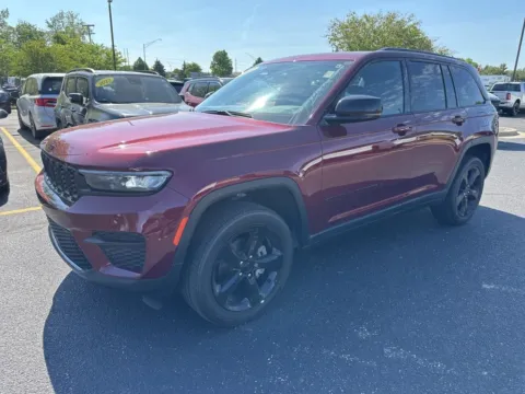 More photos of 2023 Jeep Grand Cherokee Altitude X at Zeigler Chrysler Dodge Jeep Ram of Grandville, MI