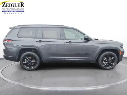 More photos of 2023 Jeep Grand Cherokee L Altitude at Zeigler Chrysler Dodge Jeep Ram of Grandville, MI