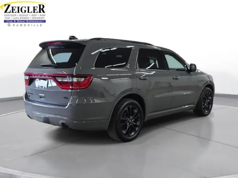 More photos of 2023 Dodge Durango R/T Plus at Zeigler Chrysler Dodge Jeep Ram of Grandville, MI