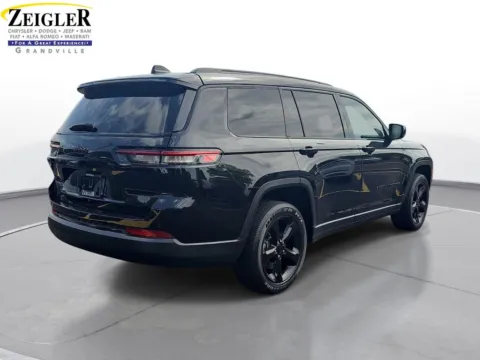 More photos of 2023 Jeep Grand Cherokee L Altitude at Zeigler Chrysler Dodge Jeep Ram of Grandville, MI