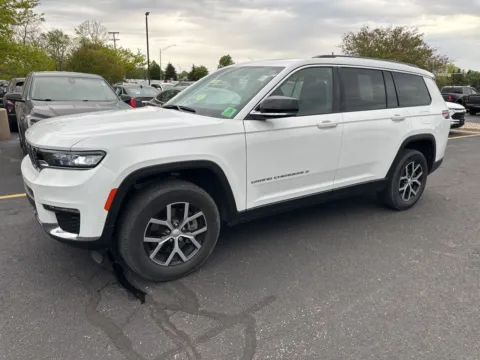 More photos of 2023 Jeep Grand Cherokee L Limited at Zeigler Chrysler Dodge Jeep Ram of Grandville, MI