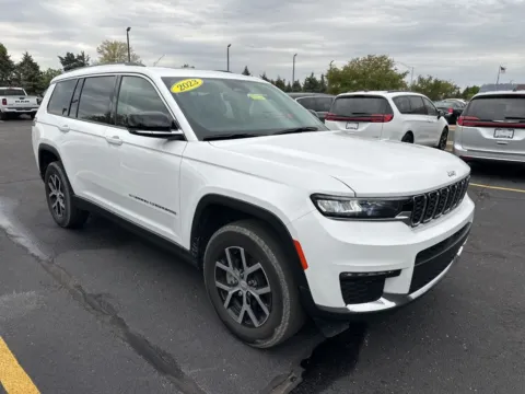 Photos of 2023 Jeep Grand Cherokee L Limited for sale in Grandville, MI at Zeigler Chrysler Dodge Jeep Ram of Grandville
