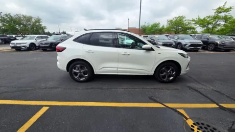 More photos of 2024 Ford Escape Hybrid ST-Line Select at Zeigler Chrysler Dodge Jeep Ram of Grandville, MI