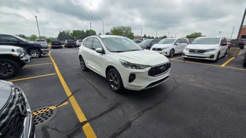More photos of 2024 Ford Escape Hybrid ST-Line Select at Zeigler Chrysler Dodge Jeep Ram of Grandville, MI