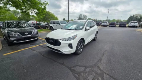 Photos of 2024 Ford Escape Hybrid ST-Line Select for sale in Grandville, MI at Zeigler Chrysler Dodge Jeep Ram of Grandville