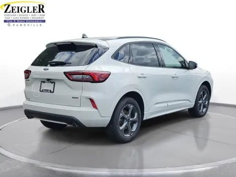 More photos of 2024 Ford Escape Hybrid ST-Line Select at Zeigler Chrysler Dodge Jeep Ram of Grandville, MI