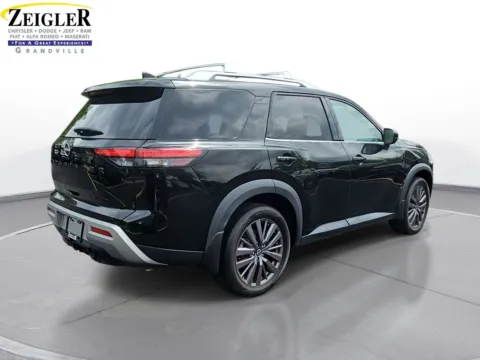 More photos of 2023 Nissan Pathfinder SL at Zeigler Chrysler Dodge Jeep Ram of Grandville, MI