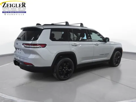 More photos of 2021 Jeep Grand Cherokee L Altitude at Zeigler Chrysler Dodge Jeep Ram of Grandville, MI