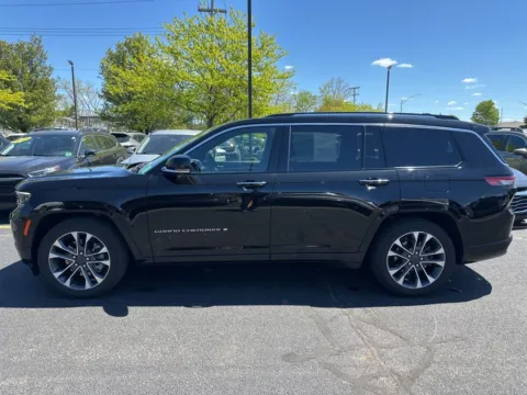 More photos of 2023 Jeep Grand Cherokee L Overland at Zeigler Chrysler Dodge Jeep Ram of Grandville, MI