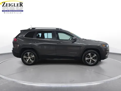 More photos of 2019 Jeep Cherokee Limited at Zeigler Chrysler Dodge Jeep Ram of Grandville, MI